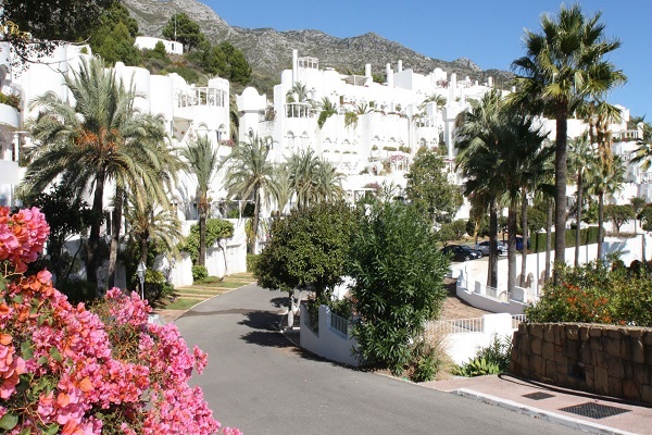 florero Por adelantado índice Apartments For Sale in Jardines Colgantes, Marbella | Luxury Real Estate
